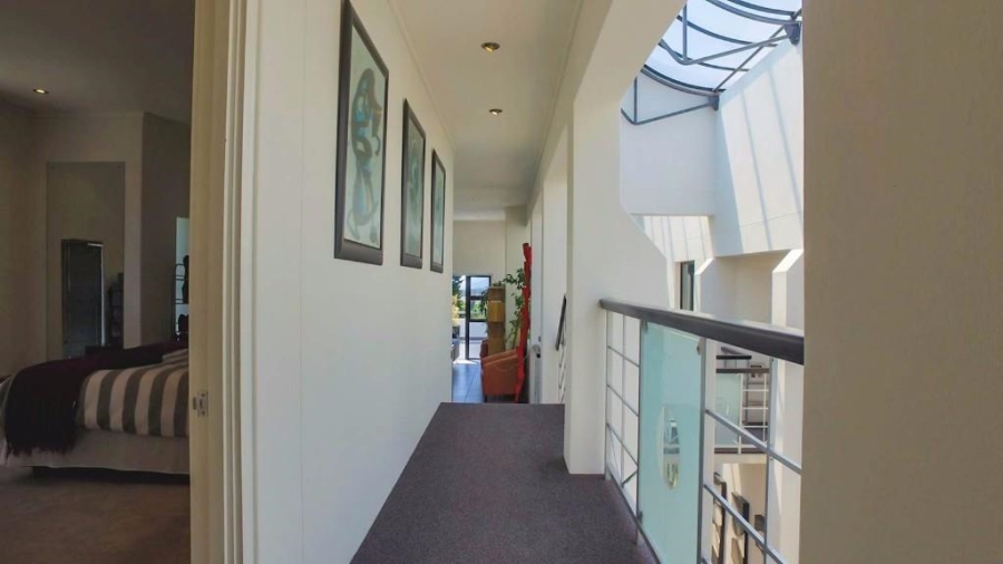 To Let 4 Bedroom Property for Rent in Plattekloof Western Cape